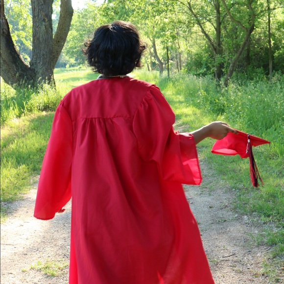 Meet your Posher, Kamora - Picture 3 of 4